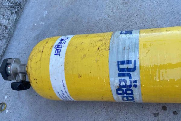 Detienen en Tabasco a dos presuntos responsables del robo de equipos de la plataforma Akal-R de Pemex