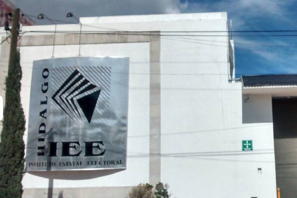 Empresa en Hidalgo recibe cinco contratos por adjudicación directa pese a inhabilitación