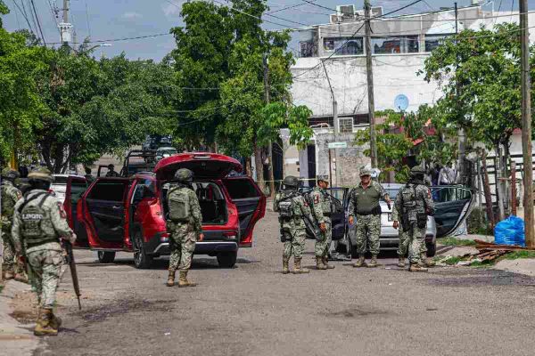 “Estoy quedando a deber”: gobernador de Sinaloa reconoce que no ha logrado frenar crisis de seguridad