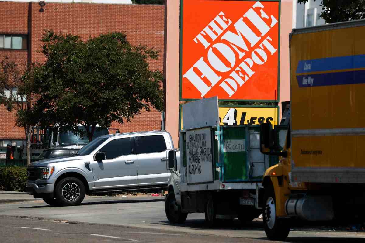 Home Depot agentes ICE