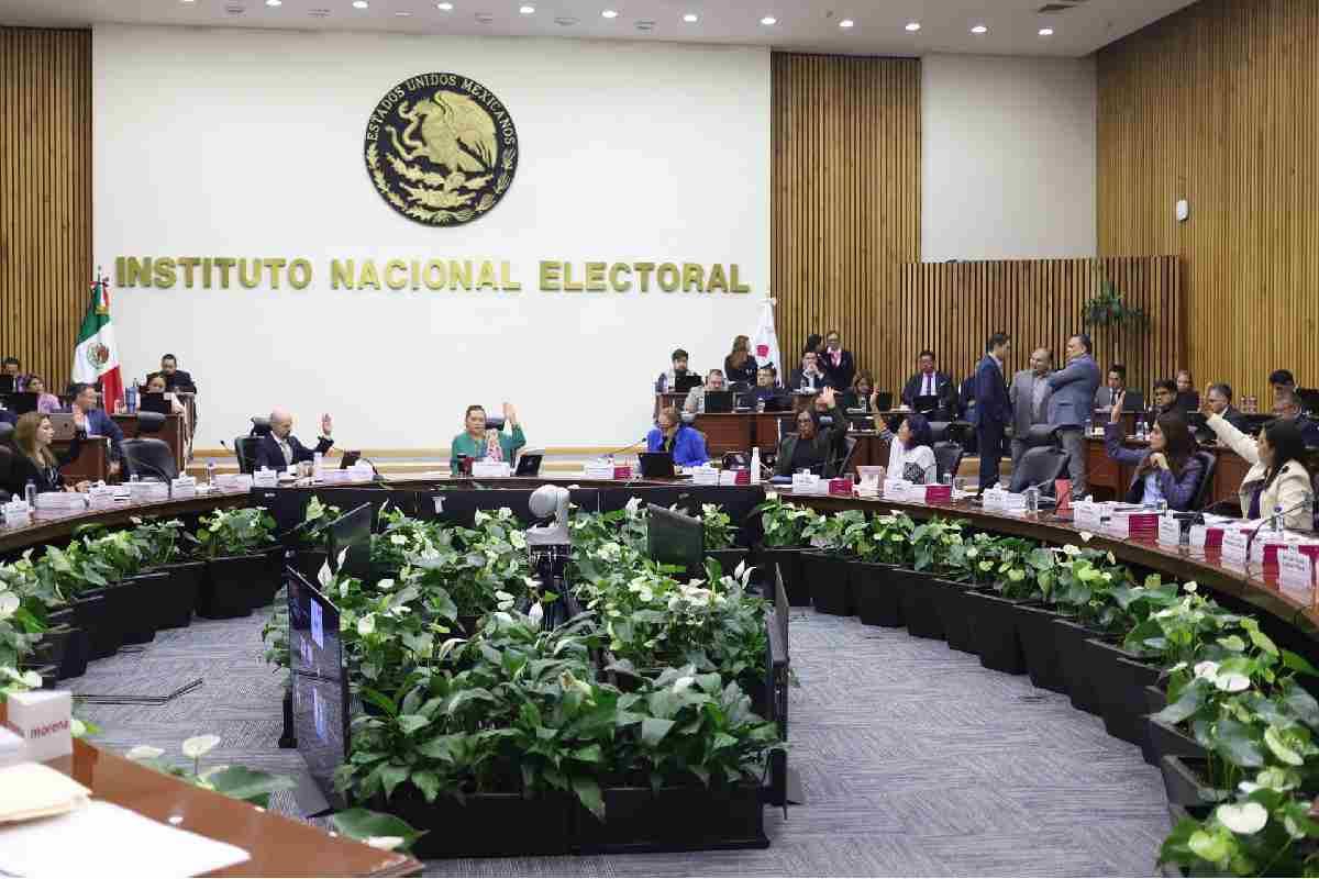 INE perdona a Morena multa de 55.2 mdp por pagos irregulares autorizados por Yeidckol Polevnsky en 2019