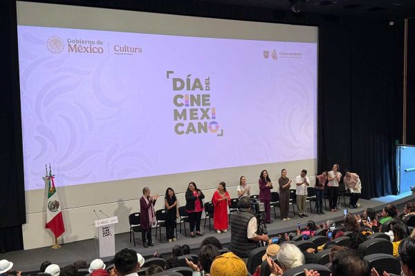 Inauguración de la cineteca por el día del cine mexicano
