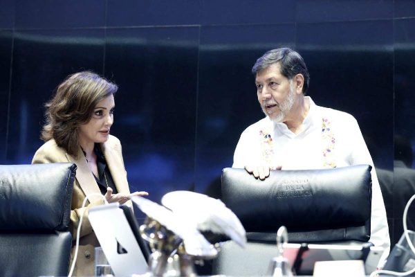 Lilly Téllez y Noroña en el Senado