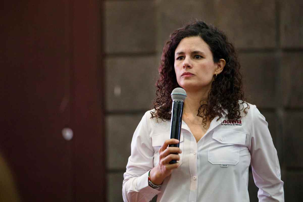 Luisa Alcalde gira Morena