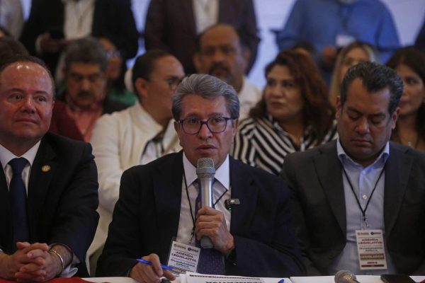 Monreal asegura que se votará nueva presidencia en Cámara de Diputados y prevé "agenda pesada" 