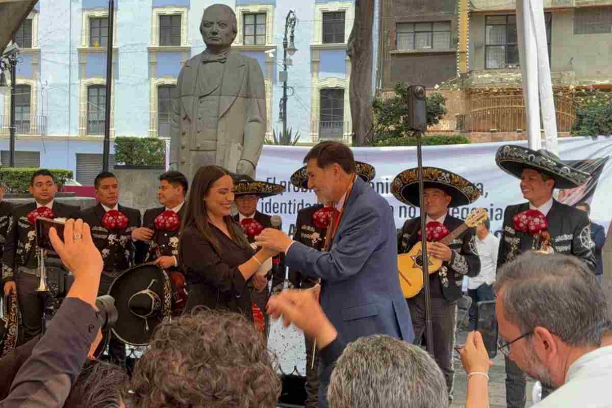 Noroña mariachis Senado