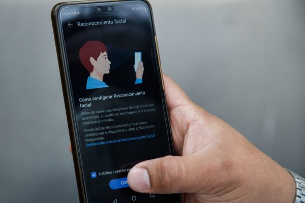 Secretaría Anticorrupción no tiene información sobre empresa que recolecta datos biométricos