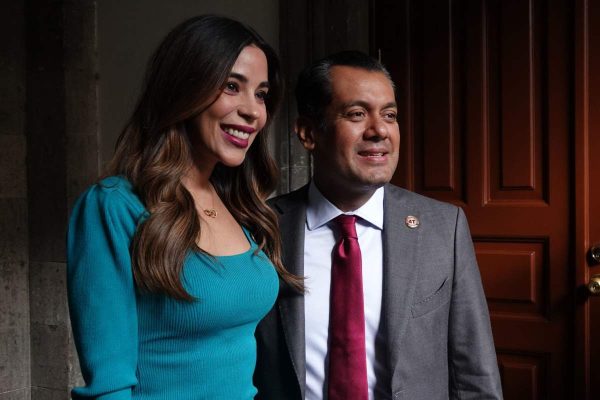 Sergio Gutiérrez Luna defiende su arte y ropa de lujo; dice que es producto de actividad privada