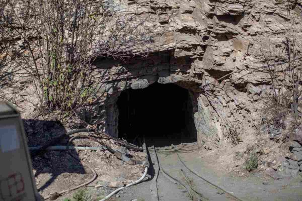 Tráfico de mercurio: investigadores descubren nexo de narcotráfico mexicano con minería ilegal 