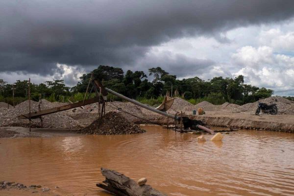 Tráfico de mercurio: investigadores descubren nexo de narcotráfico mexicano con minería ilegal