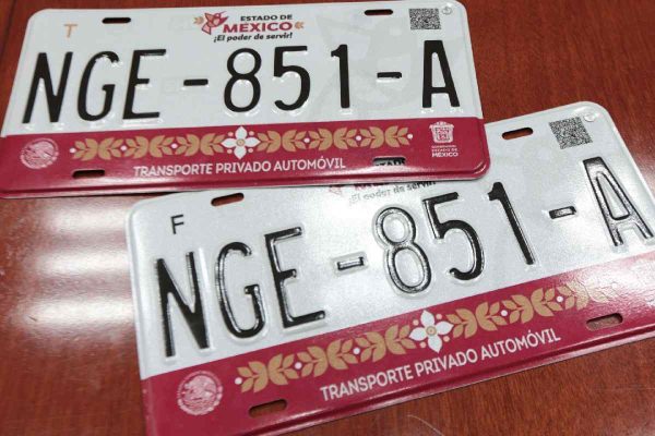 Viejas placas en Edomex ya no serán válidas si son del 2020