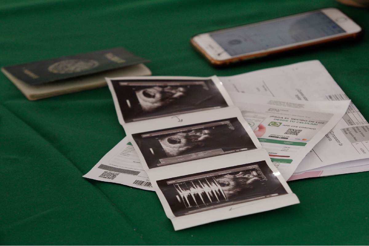 El bebé de Mariana falleció por omisiones en el sector salud de CDMX; autoridades reconocen negligencia, pero no sancionan