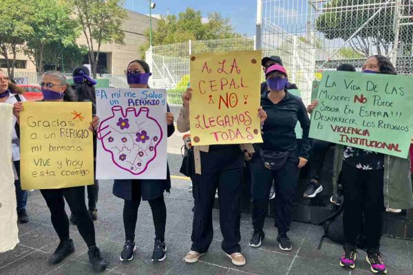 Colectivas feministas y ciudadanas protestaron afuera de la XVI Conferencia Regional sobre la Mujer de América Latina y el Caribe