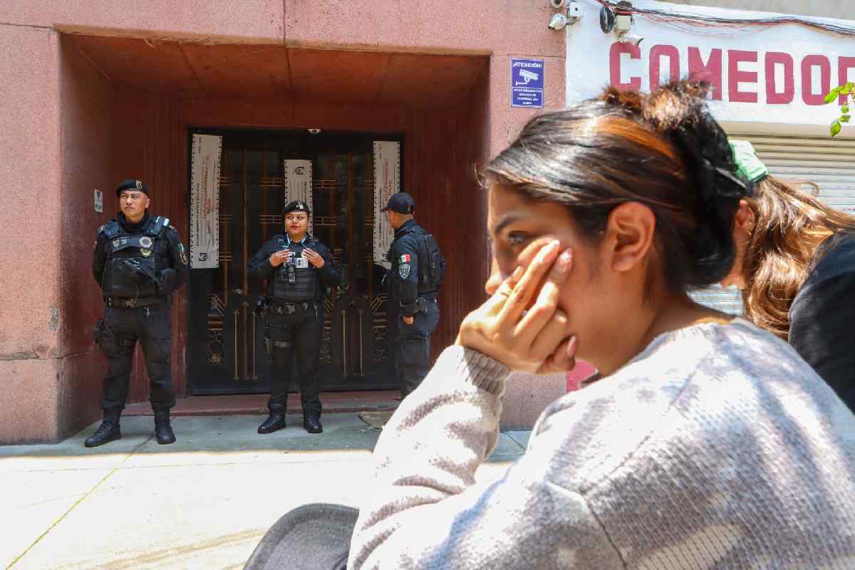 Desalojan a 22 familias en la colonia Roma