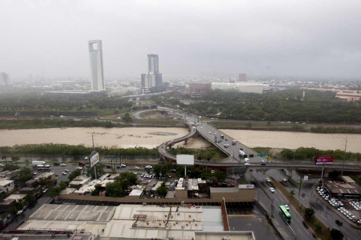 Ambientalistas y expertos luchan para preservar completo el tramo urbano del río Santa Catarina, en Nuevo León
