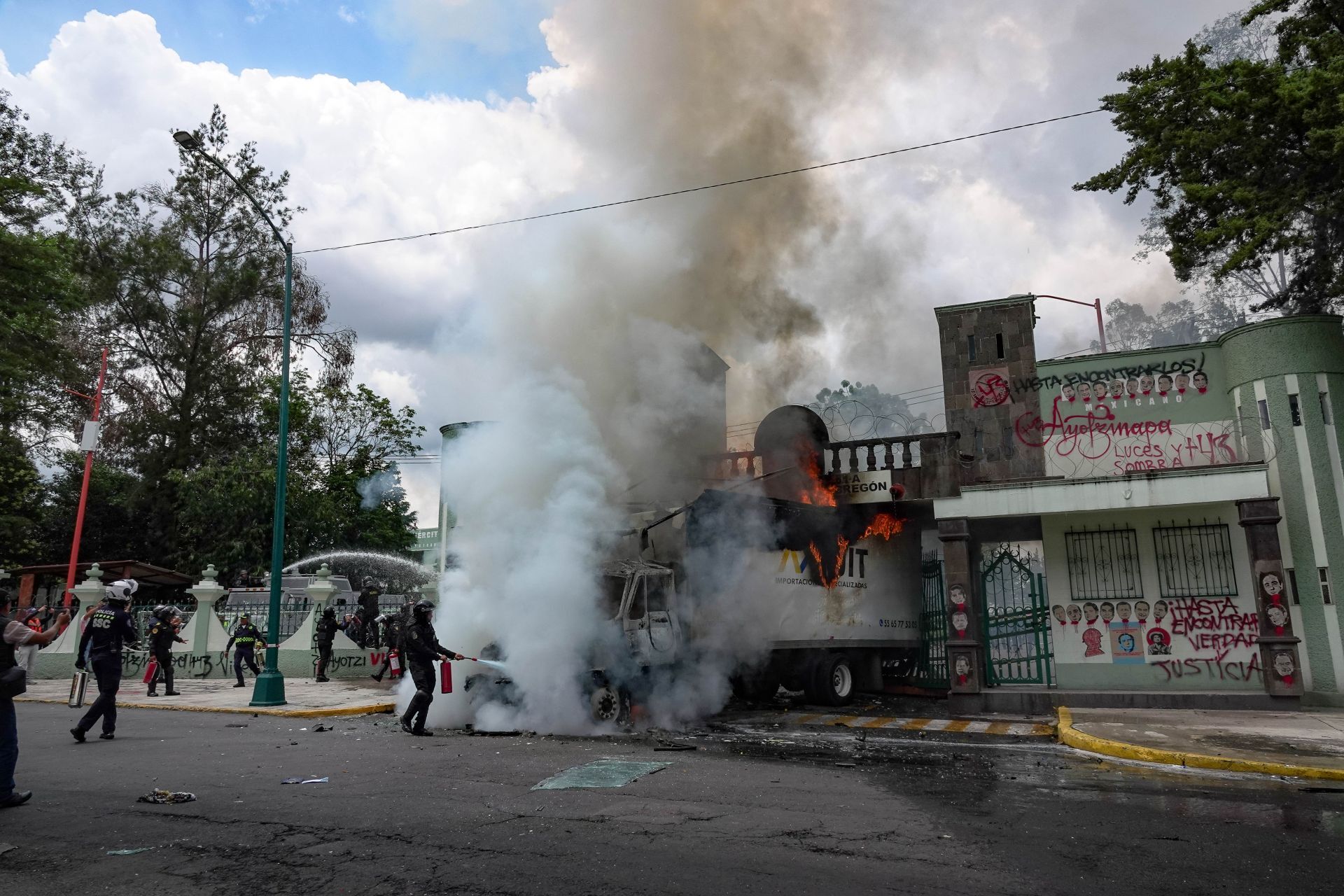 protesta-ayotzinapa-campo