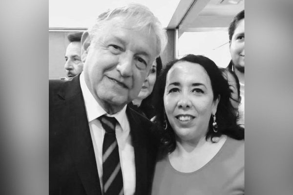 AMLO y Hilda Araceli Brown Figueroa,