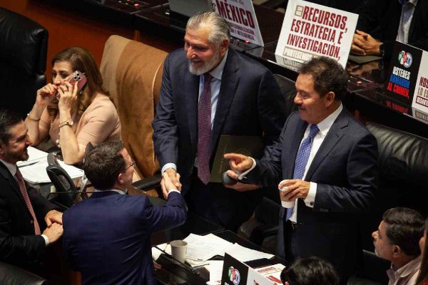 Adán Augusto en el Senado de la República