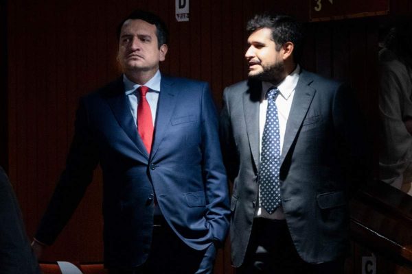 Andrés Manuel y Gonzalo López Beltrán