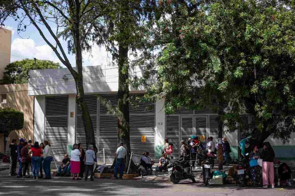 Apoyo familias víctimas explosión pipa Puente de la Concordia