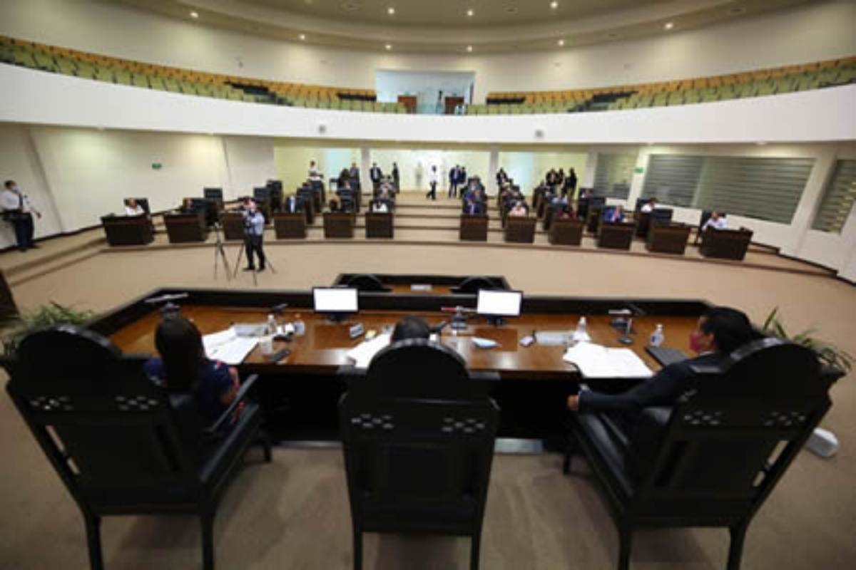 Cinco congresos estatales aprueban reforma para expedir ley contra la extorsión
