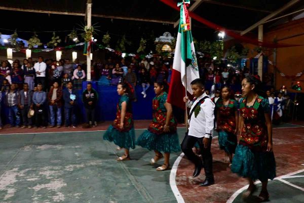 Fiestas patrias en escuela de México