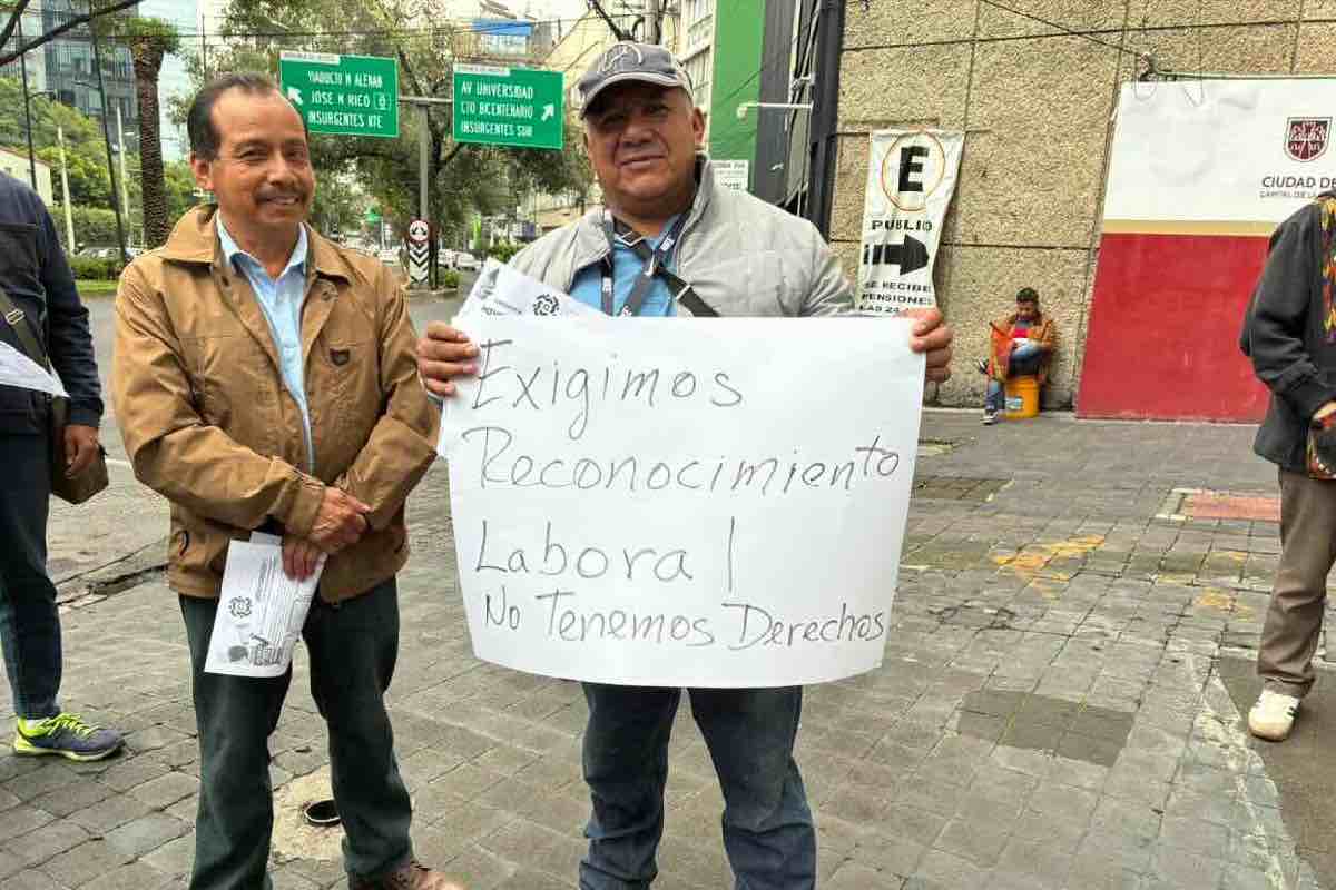 Los_docentes PILARES exigen reconocimiento como trabajadores CDMX
