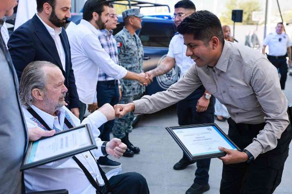 Mauricio Fernández, alcalde de San Pedro, NL, fue diganosticado con mesotelioma pleural