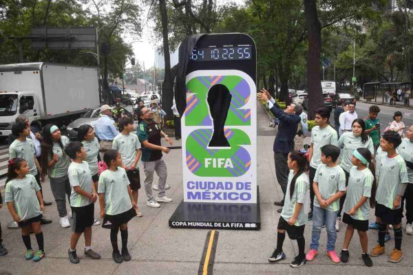 Récord Guinnes por clase de futbol y torneos en barrios y escuelas, CDMX se prepara a Mundial 2026