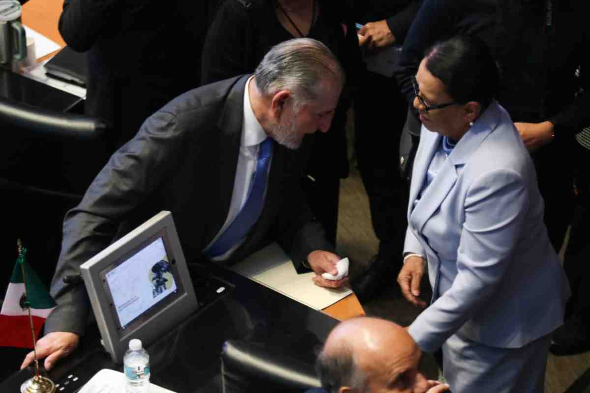 Rosa Isela Rodríguez y Adán Augusto López