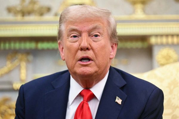 Trump informó sobre el ataque a _narcoterroristas_ en el Caribe