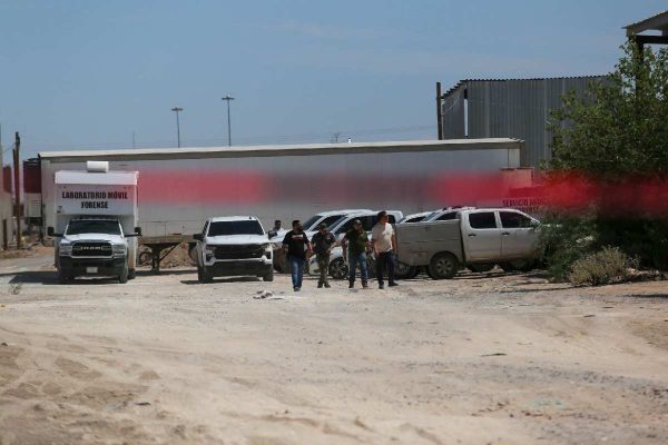 “¡El gobierno estatal no responde!”: familiares de víctimas del Crematorio Plenitud protestan en CDMX