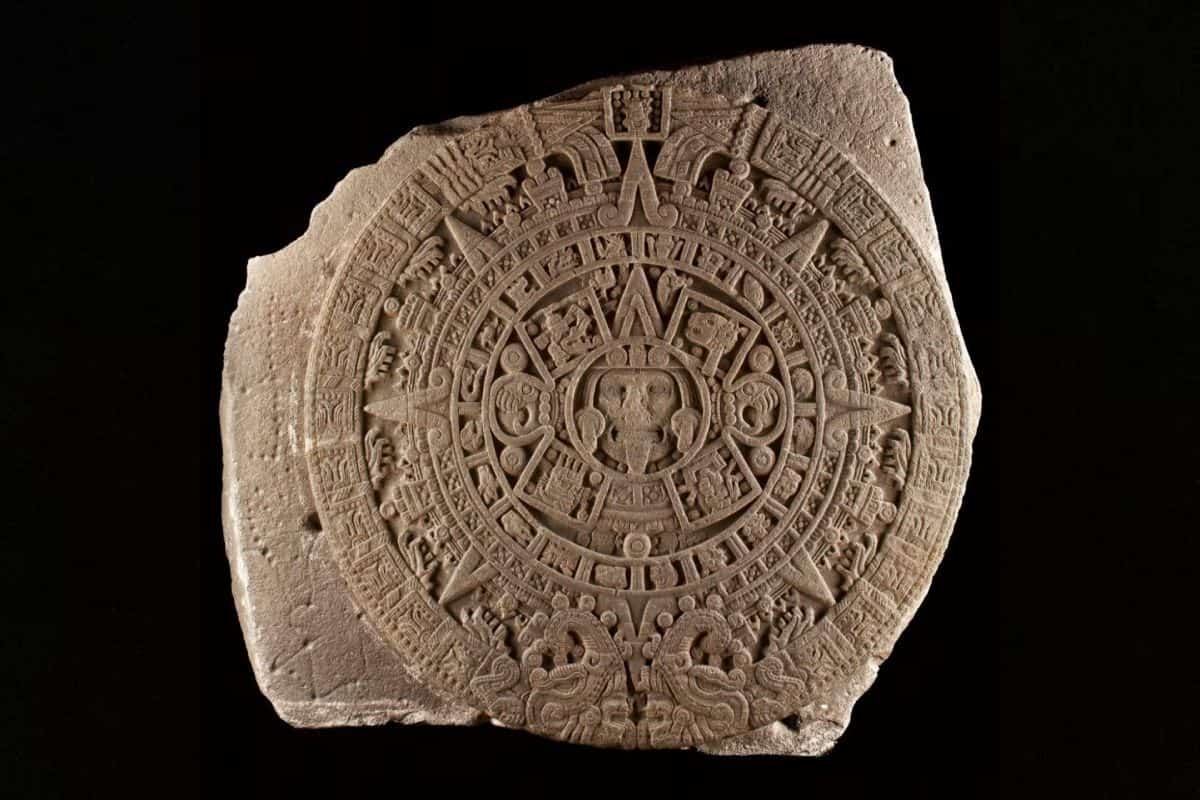 piedra del sol museo nacional de antropología