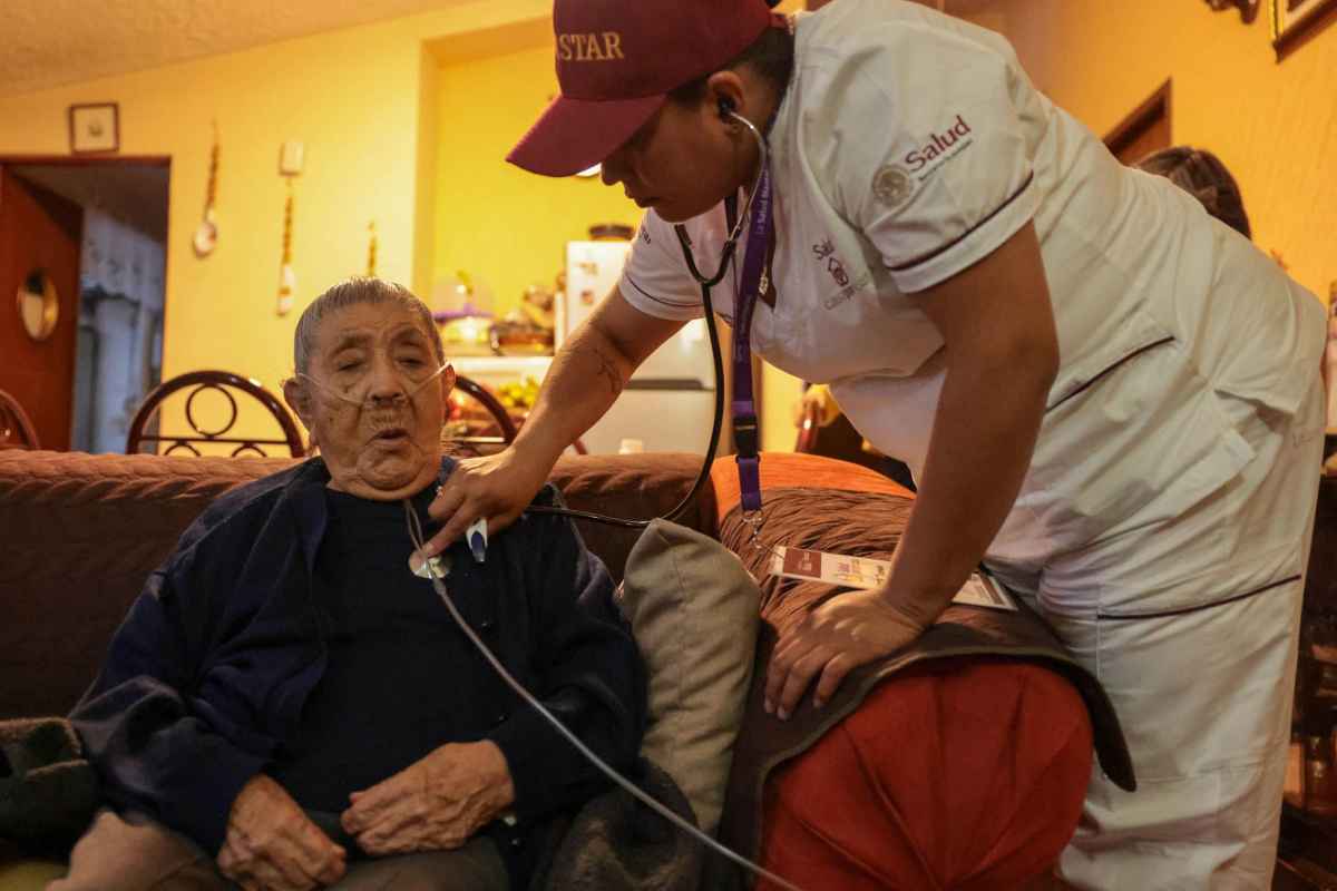 Primer informe de Sheinbaum: más gasto y beneficiarios en programas sociales que con AMLO 