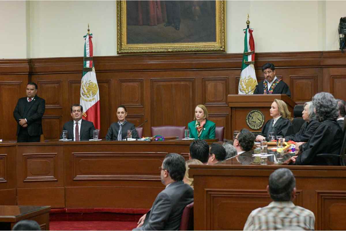 Hugo Aguilar abre la sesión pública solemne y se compromete a eliminar gastos excesivos