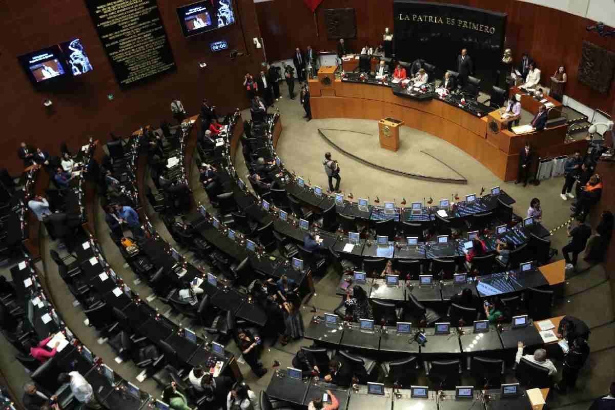 Senado corrige en 24 horas su error en reforma constitucional de la Guardia Nacional