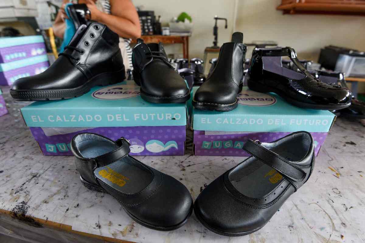 Sheinbaum envía reformas al Congreso para aumentar aranceles a productos de importación y evitar la evasión fiscal