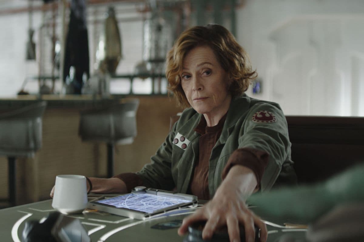 Sigourney Weaver en 'The Mandalorian & Grogu'