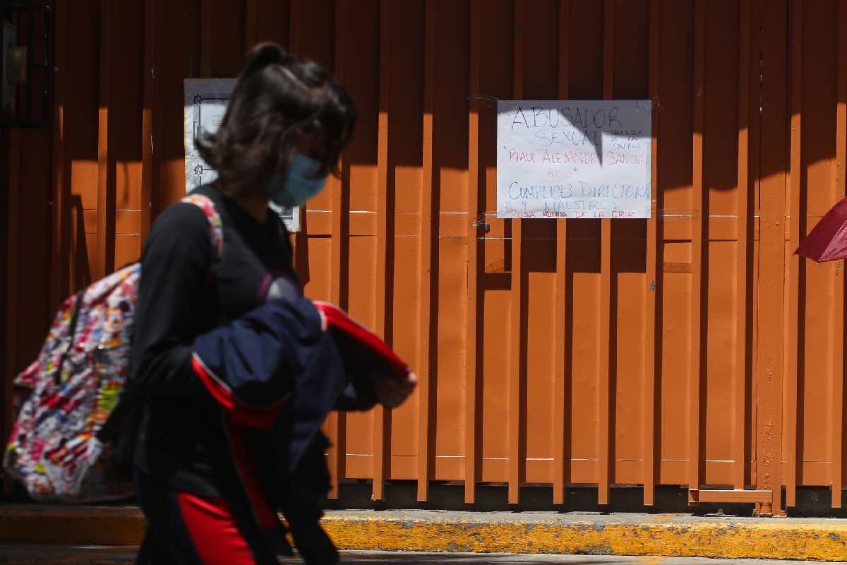 ¿Por qué y cómo hablarles de violencia sexual a las infancias?