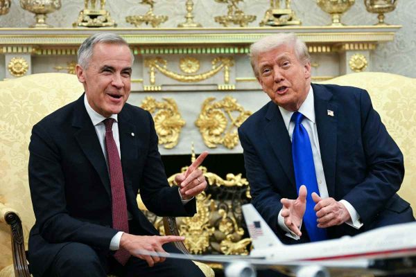 Donald Trump planteó la posibilidad de acuerdos comerciales diferentes con Canadá y México
