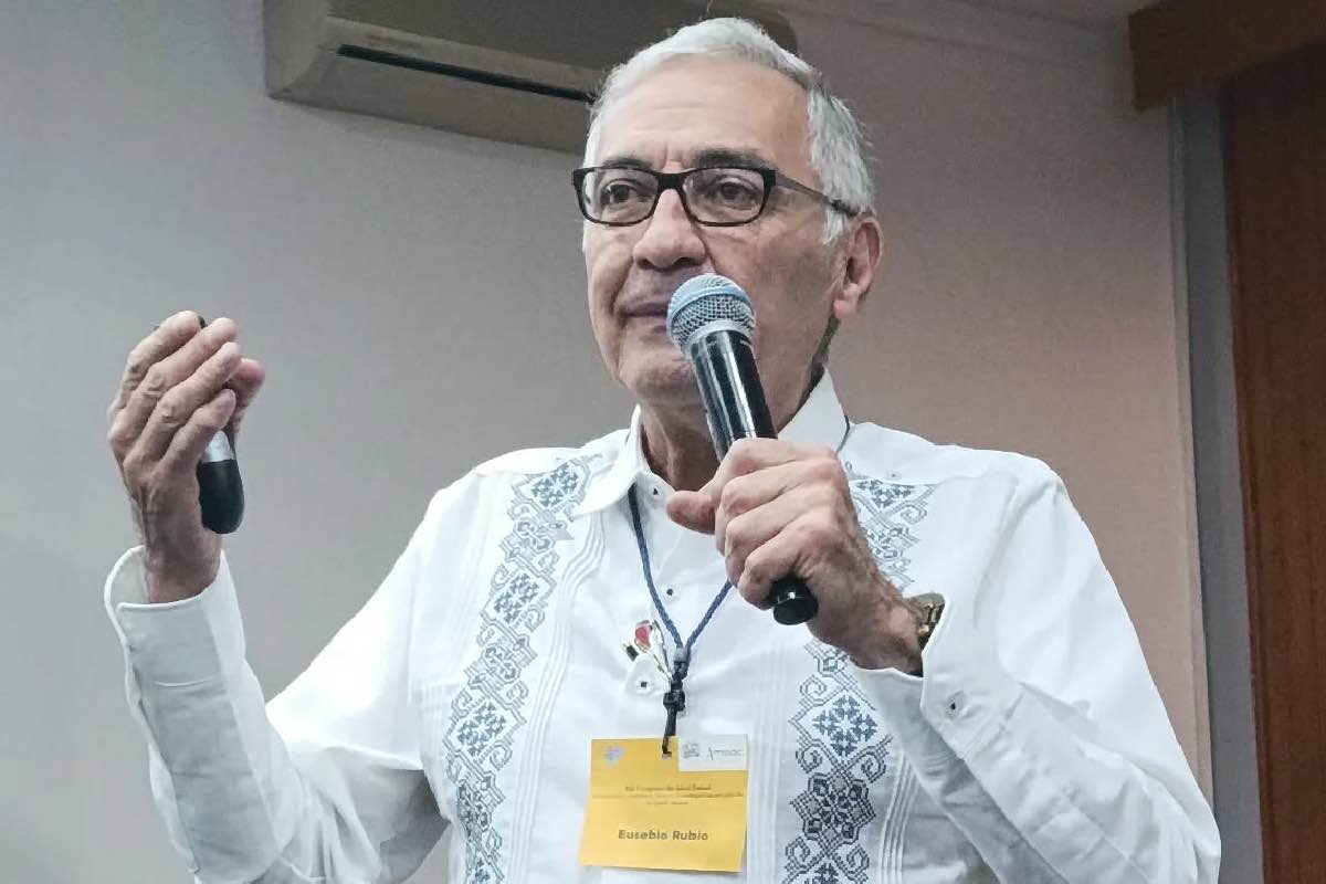 Eusebio Rubio-Aurioles, fundador de la Asociación Mexicana de Salud Sexual, A.C. (AMSSAC)