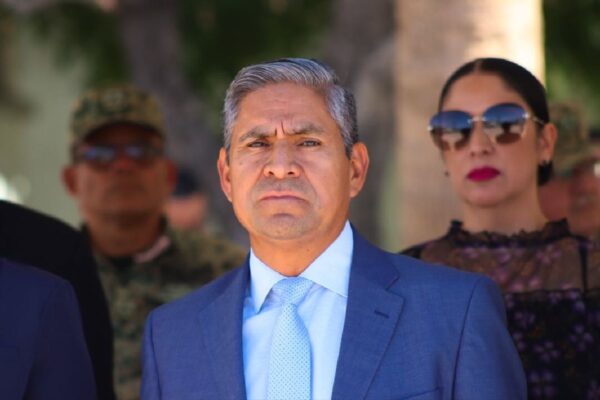 FGR investiga a policías de Baja California por presunto robo de droga a grupo criminal; suspenden a 14 agentes