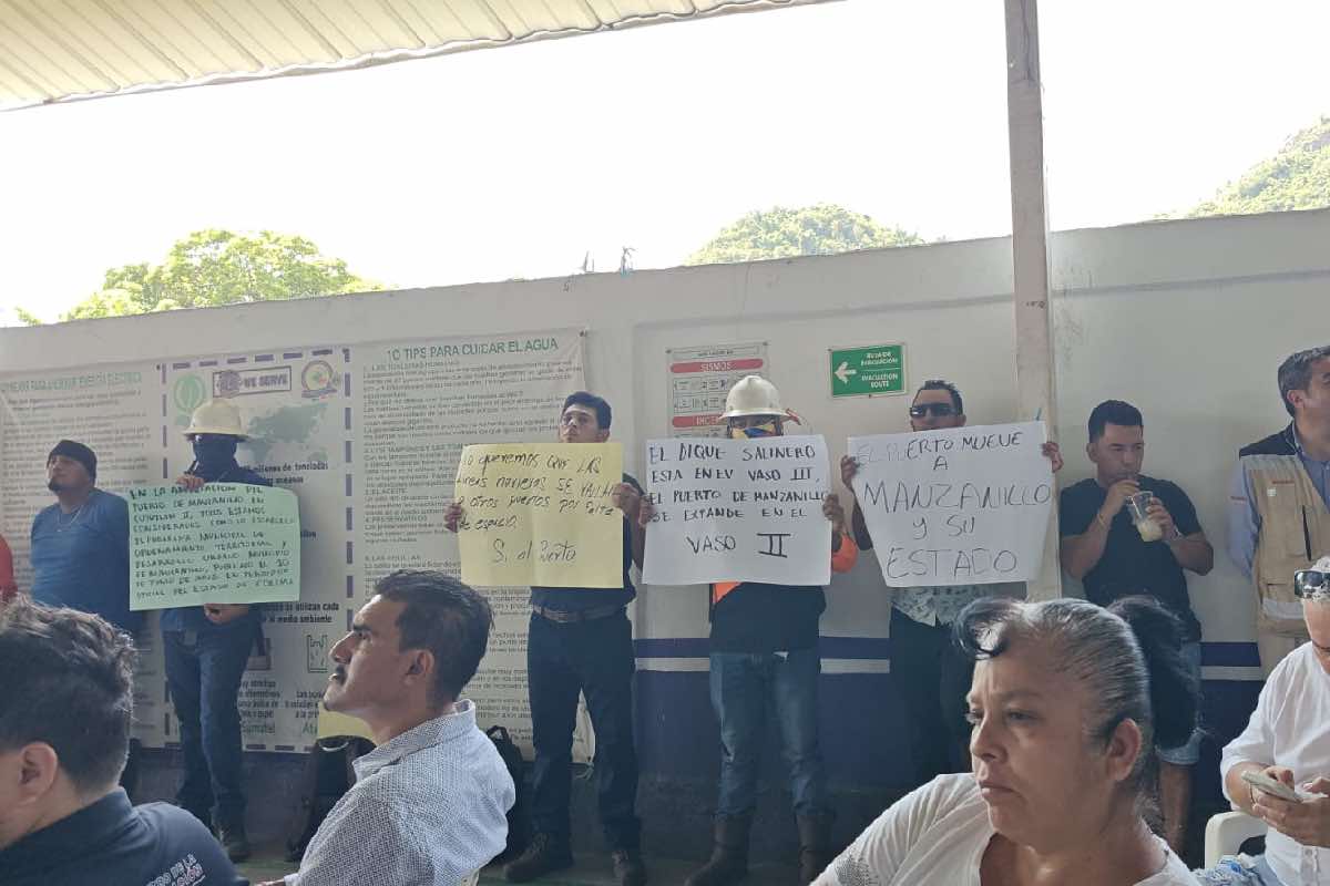 Salineros denuncian que no quieren ampliación del puerto en Manzanillo Foto Salvemos Cuyutlán