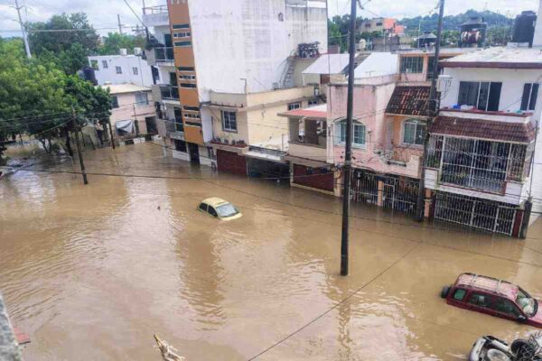 Inundaciones en cinco estados