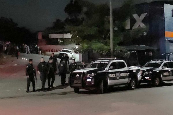 Investigan a tres policías de Morelos presuntamente involucrados en el homicidio de un joven