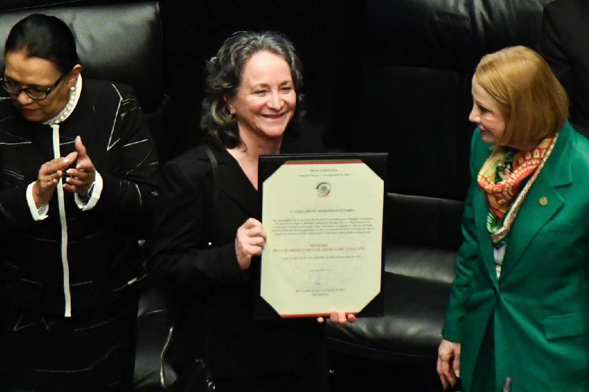 Llega a la Corte exfiscal acusado de omisiones en caso Digna Ochoa; trabaja en la ponencia de la ministra Sara Irene Herrerías