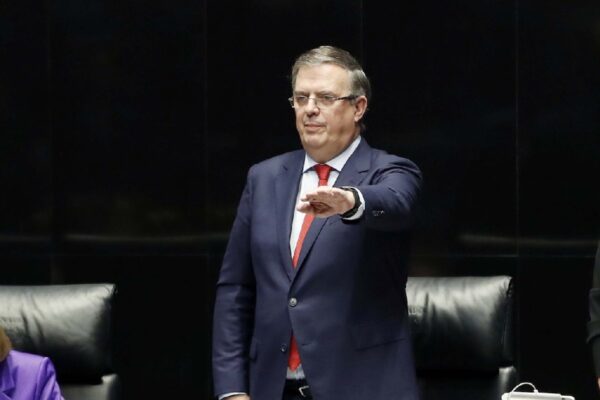Marcelo Ebrard juramento primer informe gobierno Economía