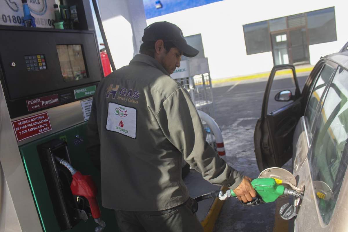 Nuevo huachicol- cómo el crimen organizado vende combustible adulterado con etanol que puede dañar tu automóvil_Pemex