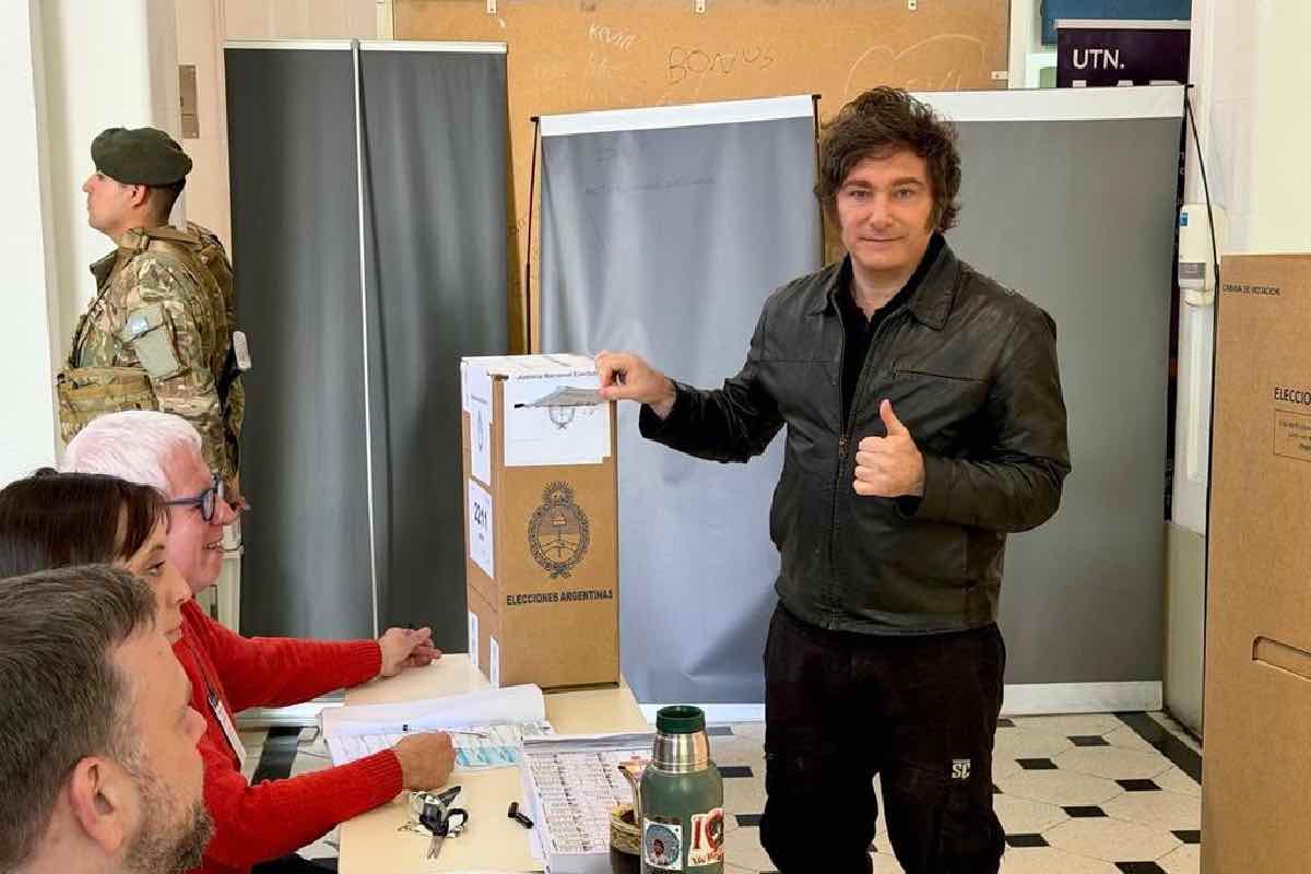 Partido de Milei ganas las elecciones legislativas de Argentina