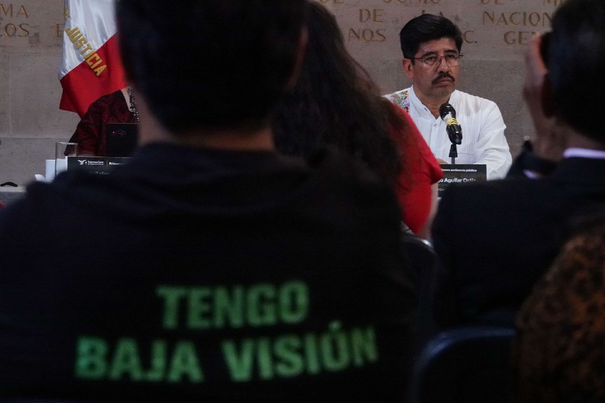 Personas con discapacidad logran que Lenia Batres reconsidere propuesta sobre derecho a la consulta.